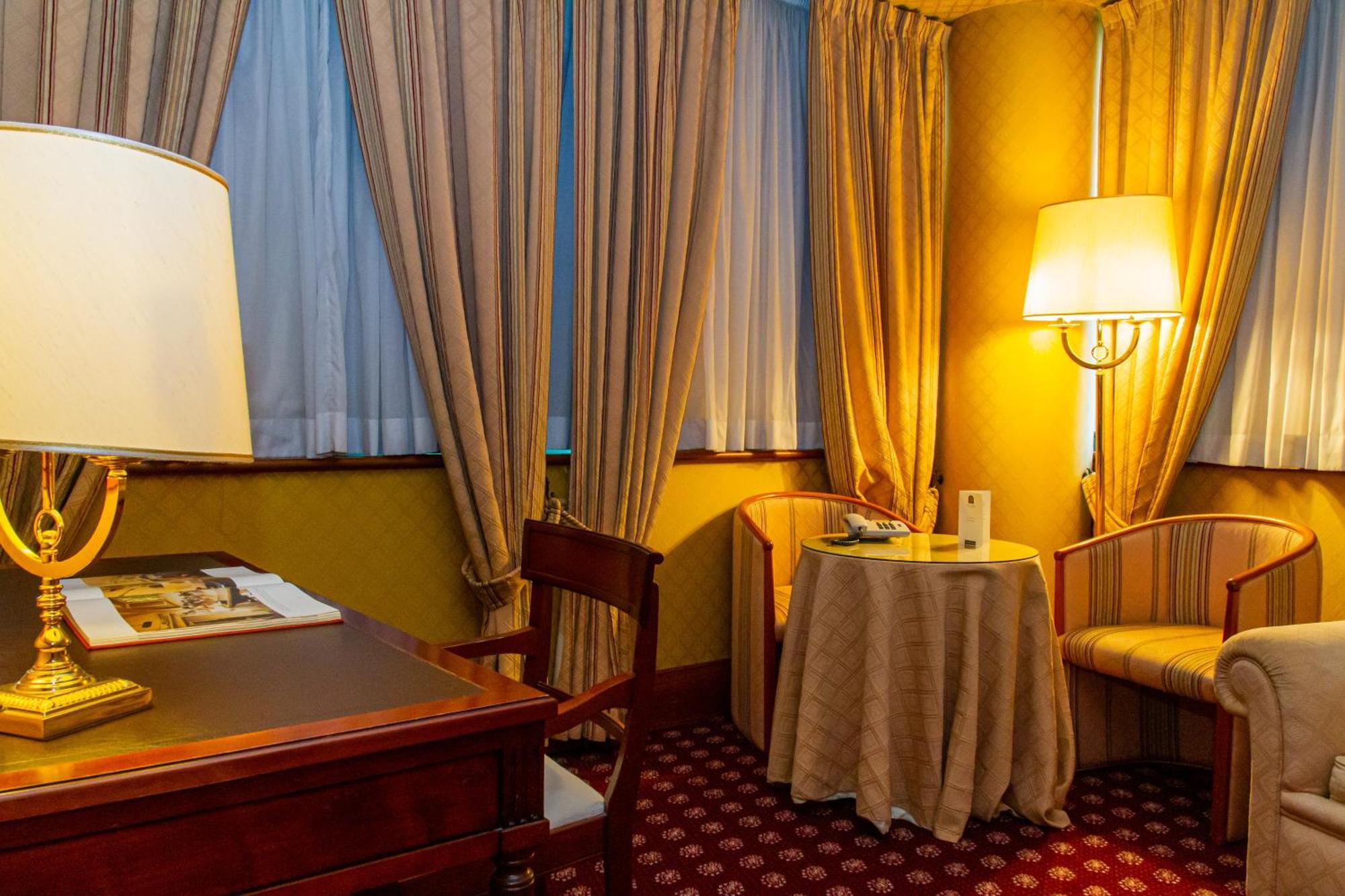 Grand Hotel Duca D'Este ทิโวลิ แตร์เม ภายนอก รูปภาพ